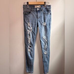 Garage Women’s Size 3 Distressed Blue Jeans